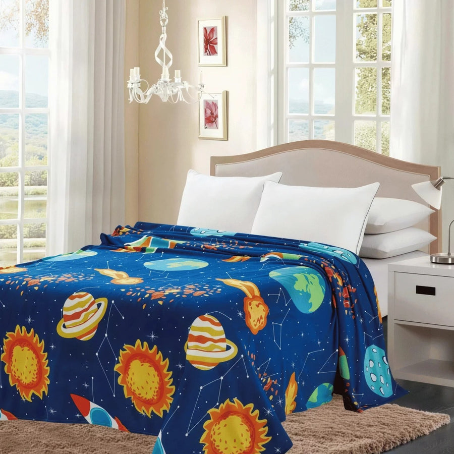 Cobija Infantil Matrimonial Antialérgica – Colección Estampada Amiga House (180x210 cm)