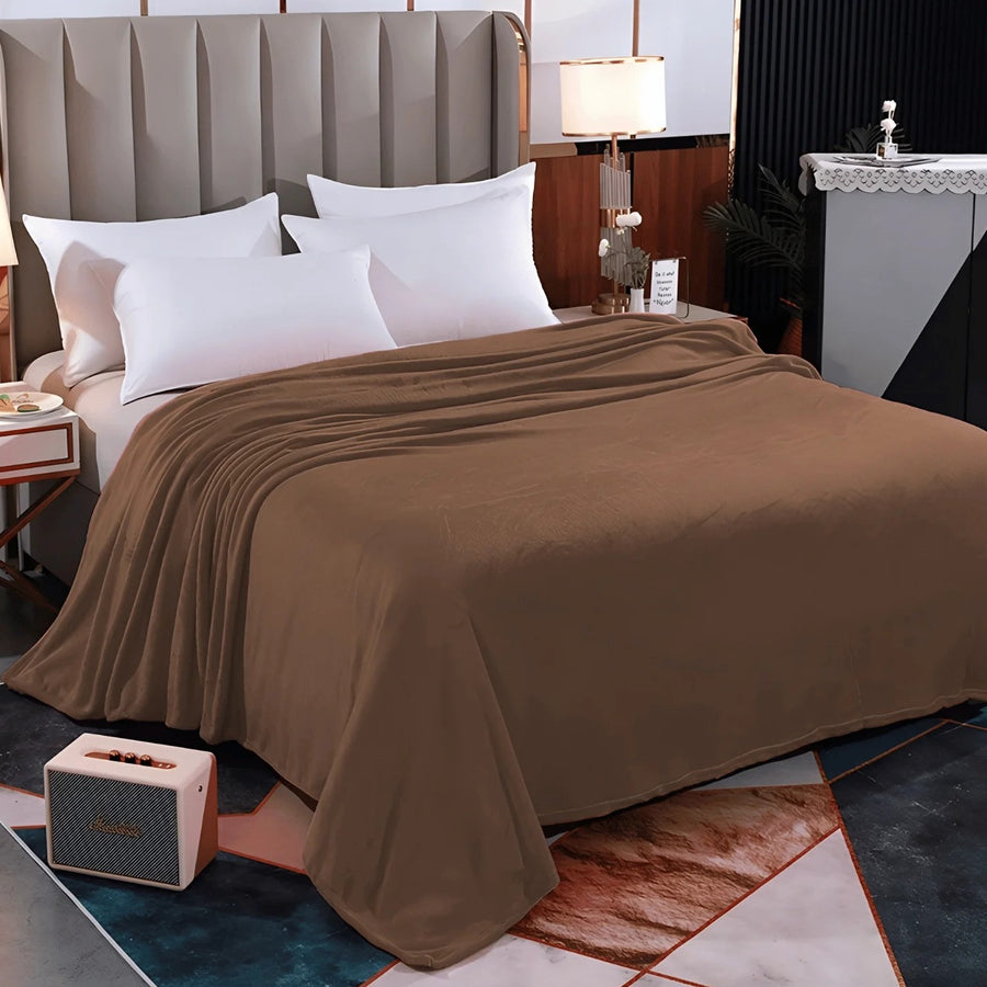 Cobija Matrimonial Lisa Ultra Suave – Manta Térmica Ligera (180 x 210 cm)